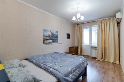 Проспект Королева, 3, 65м2